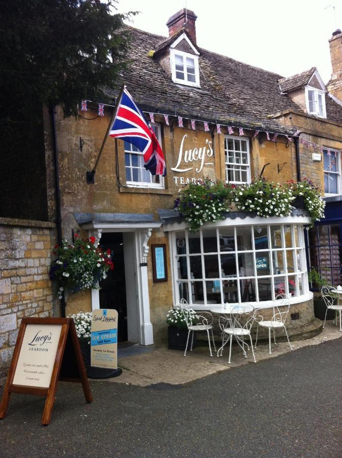 Lucy'S Tearoom Stow-on-the-Wold Exterior foto